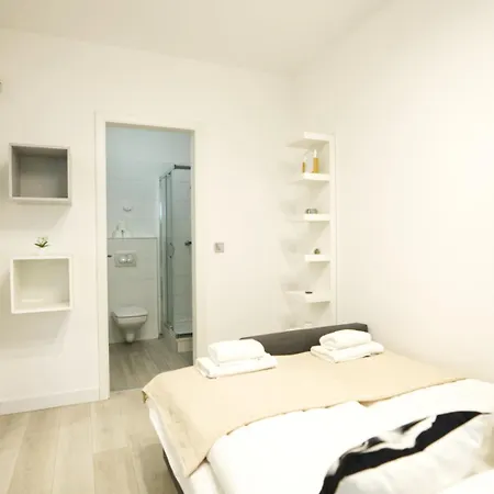 Elisabeth Downtown By Urbanrent Apartment Budapest