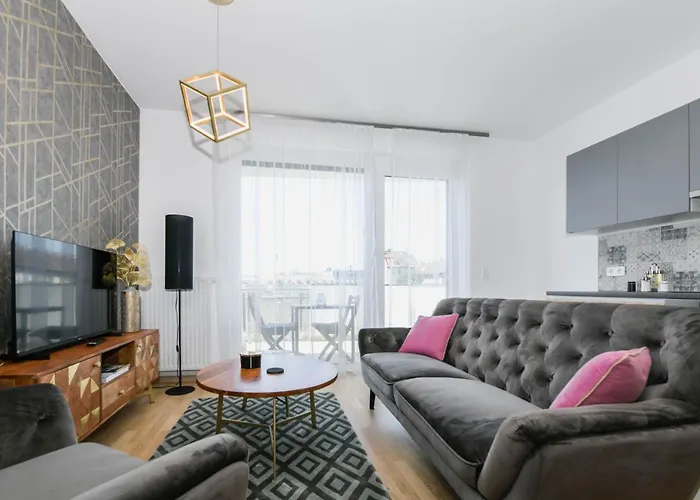Elisabeth Downtown By Firsthost * Budapest