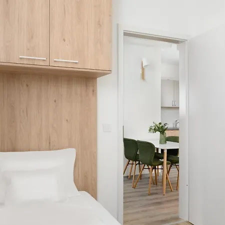 Elisabeth Downtown By Firsthost *