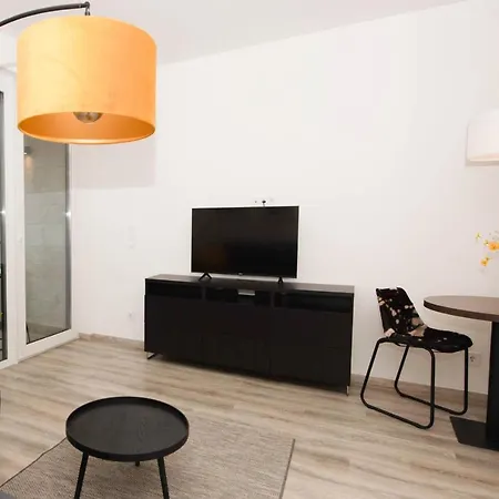 Elisabeth Downtown By Firsthost *