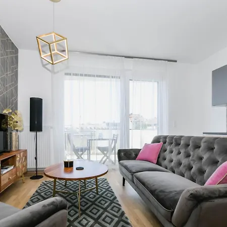 Elisabeth Downtown By Urbanrent * Budapest