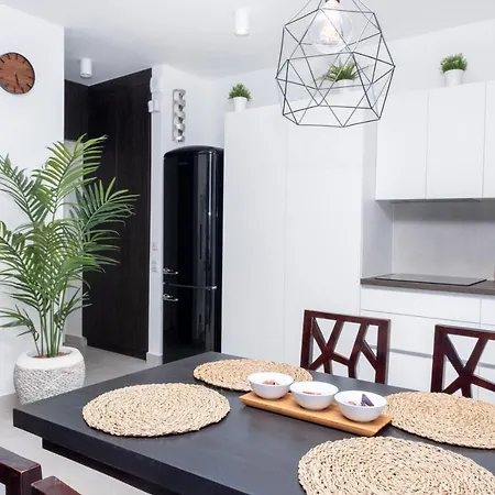 Elisabeth Downtown By Urbanrent Apartment Budapest