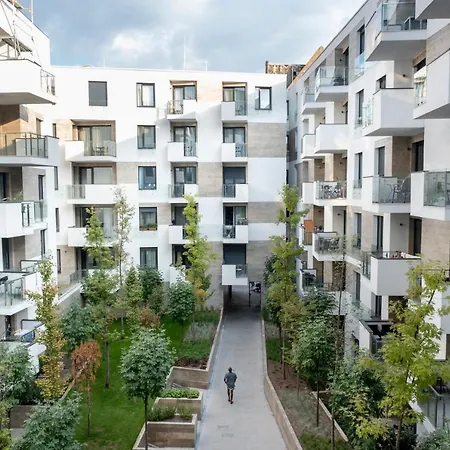 Elisabeth Downtown By Urbanrent Apartment Budapest