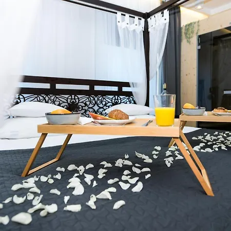 Elisabeth Downtown By Urbanrent Apartment