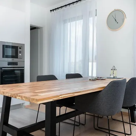 Elisabeth Downtown By Urbanrent * Budapest