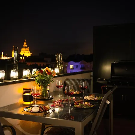 Elisabeth Downtown By Urbanrent