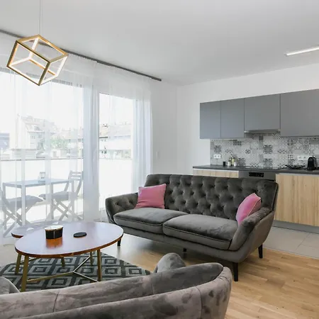 Elisabeth Downtown By Firsthost * Budapest