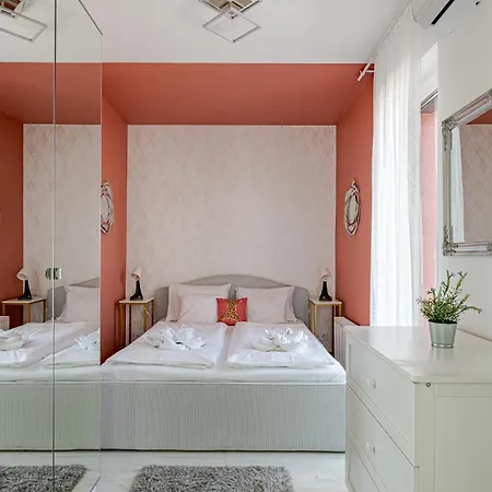 Apartment Elisabeth Downtown By Firsthost