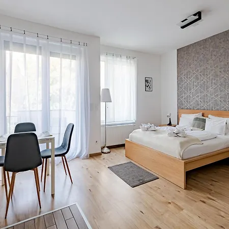 Elisabeth Downtown By Firsthost Apartment