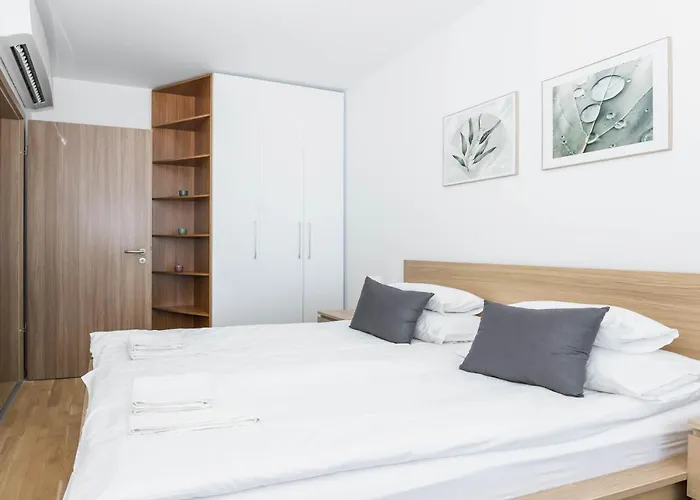 Elisabeth Downtown By Firsthost * Budapest